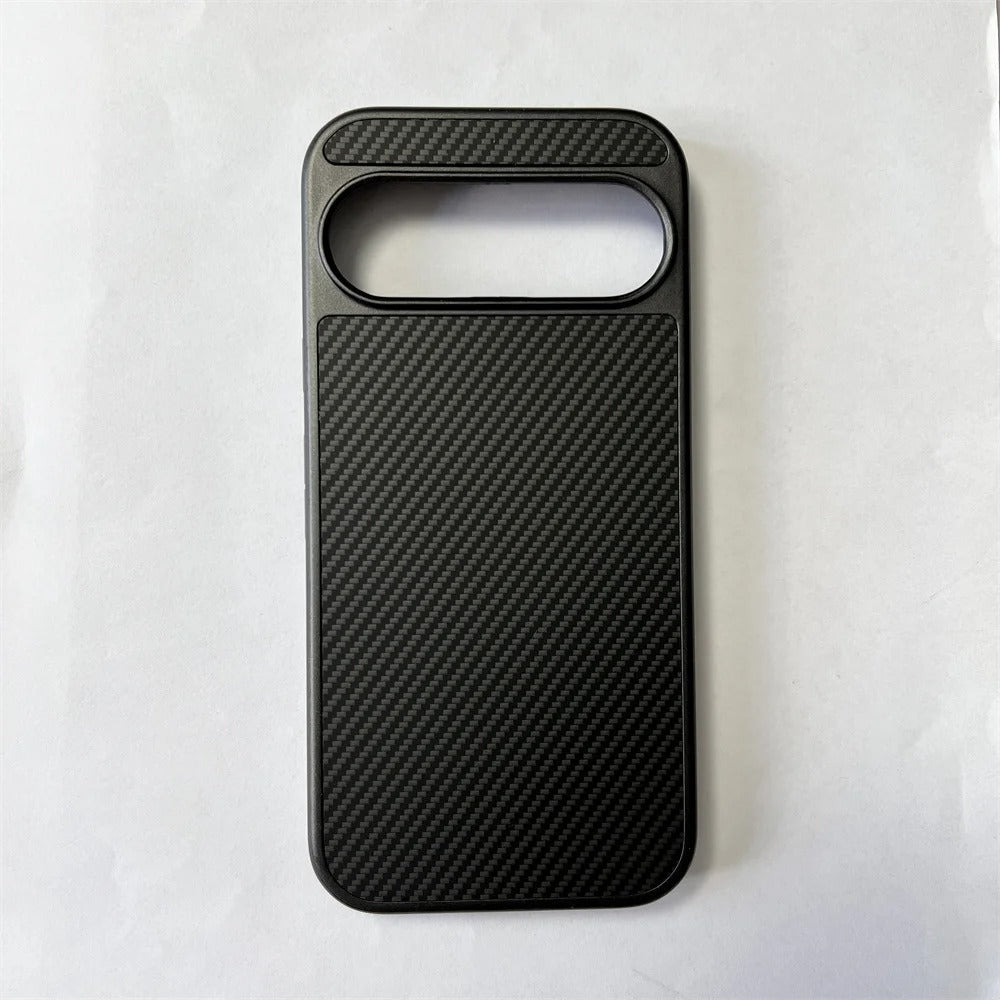 SteelWeave Pixel – Ultra-Thin MagSafe Carbon Case